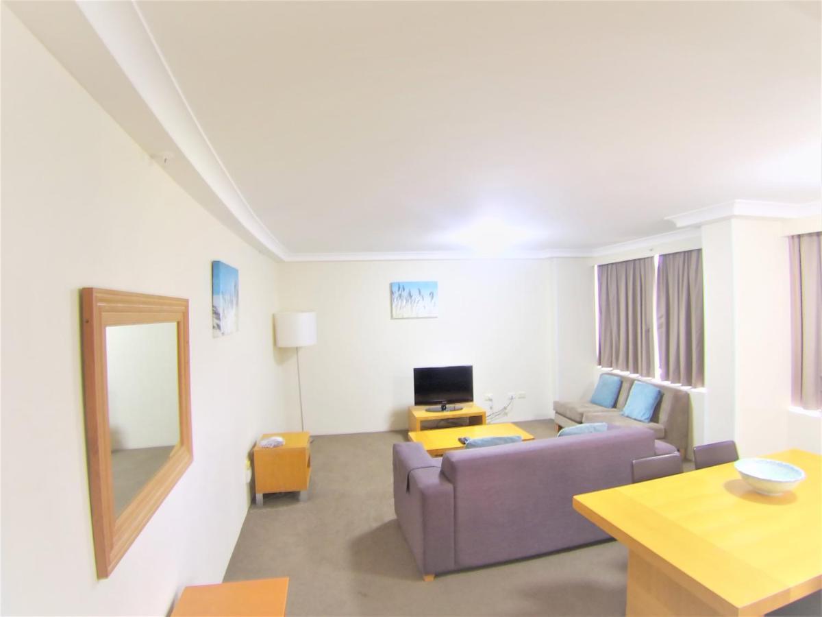 Breakfree Capital Tower Apartments Canberra Exterior foto