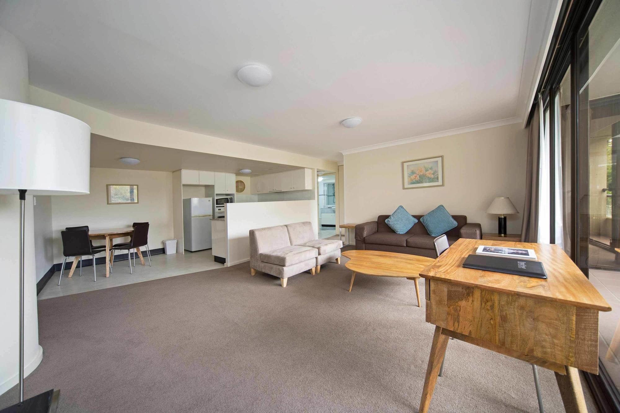 Breakfree Capital Tower Apartments Canberra Exterior foto