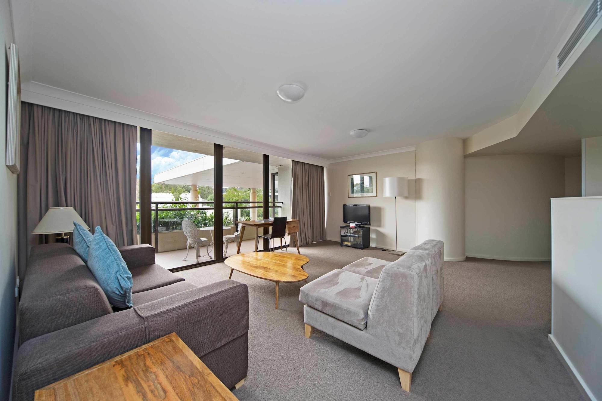 Breakfree Capital Tower Apartments Canberra Exterior foto