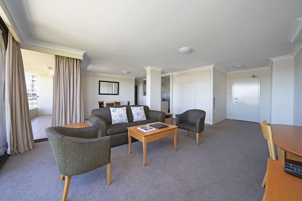 Breakfree Capital Tower Apartments Canberra Exterior foto