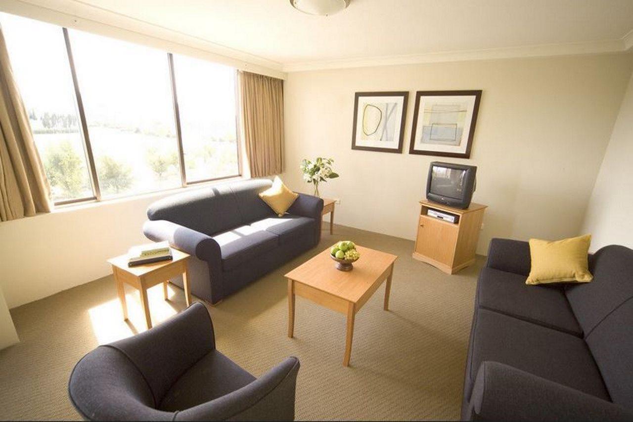 Breakfree Capital Tower Apartments Canberra Exterior foto