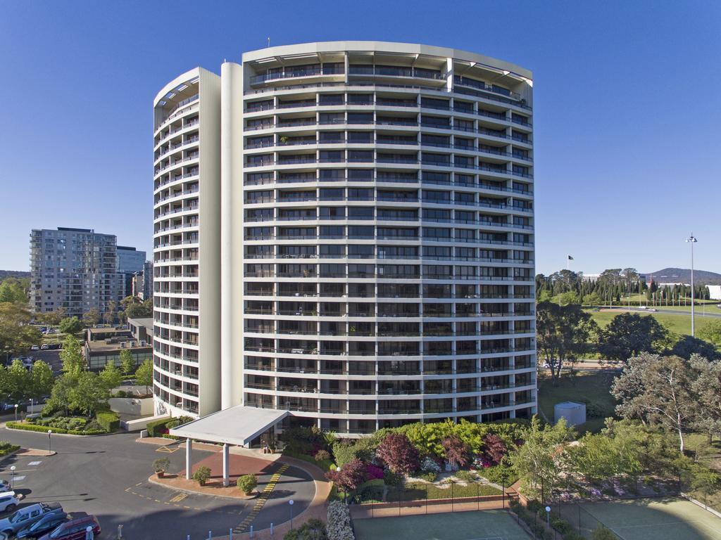 Breakfree Capital Tower Apartments Canberra Exterior foto