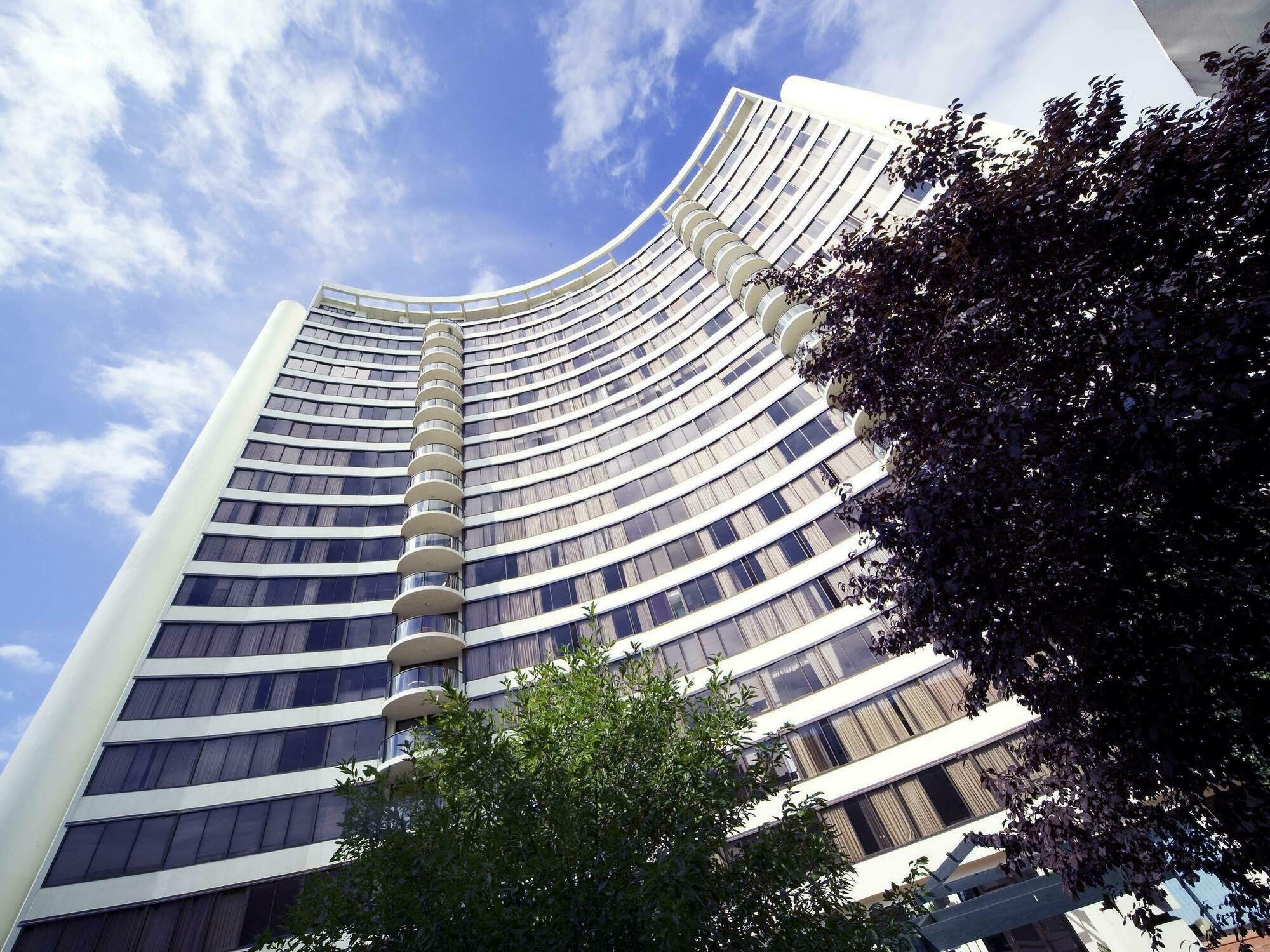 Breakfree Capital Tower Apartments Canberra Exterior foto